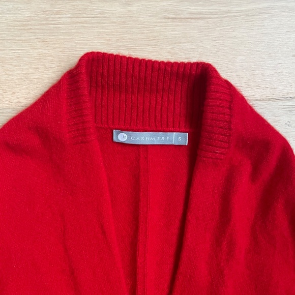 InCashmere Red 100% Cashmere Sweater Size Small - Picture 3 of 5